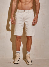 Carregar imagem no visualizador da galeria, Bermuda Sarja Davi colcci
