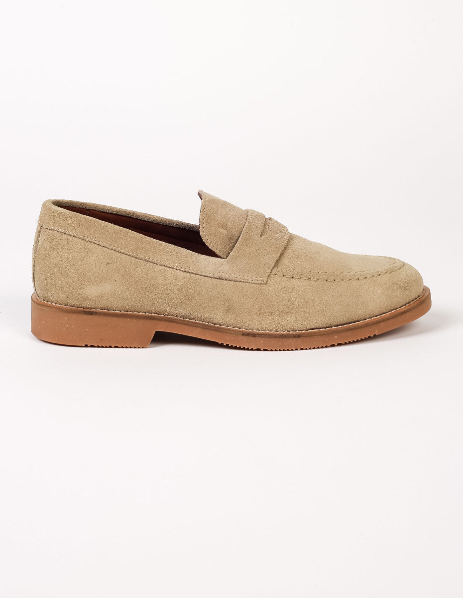 Sapato Loafer Camurça
