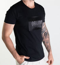 Carregar imagem no visualizador da galeria, Camiseta Forum Perspective Preta
