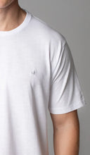 Carregar imagem no visualizador da galeria, T-Shirt Manga Curta Gola Careca Flame Tinturada
